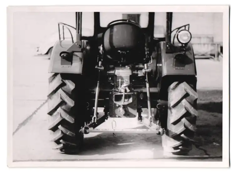 210 Fotografien Werkfotos, Ansicht Aulendorf / Oberschwaben, HELA Schlepperfabrik Hermann Lanz, Traktor - Fabrikation 36