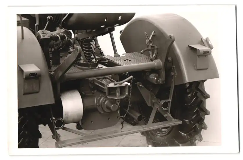 210 Fotografien Werkfotos, Ansicht Aulendorf / Oberschwaben, HELA Schlepperfabrik Hermann Lanz, Traktor - Fabrikation 37