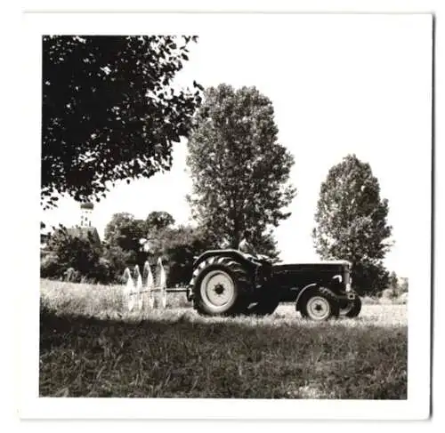 210 Fotografien Werkfotos, Ansicht Aulendorf / Oberschwaben, HELA Schlepperfabrik Hermann Lanz, Traktor - Fabrikation