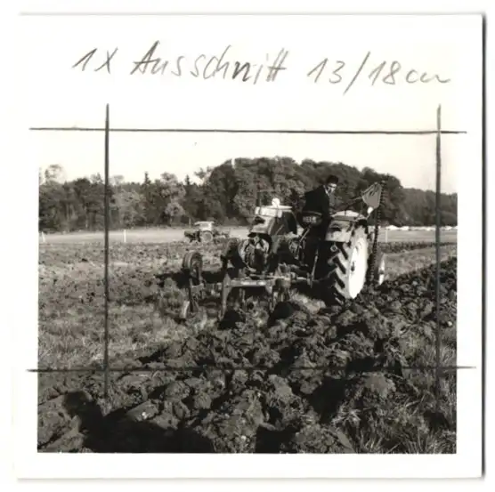 210 Fotografien Werkfotos, Ansicht Aulendorf / Oberschwaben, HELA Schlepperfabrik Hermann Lanz, Traktor - Fabrikation 60