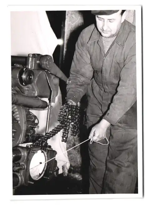 210 Fotografien Werkfotos, Ansicht Aulendorf / Oberschwaben, HELA Schlepperfabrik Hermann Lanz, Traktor - Fabrikation 72