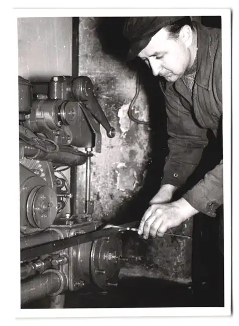 210 Fotografien Werkfotos, Ansicht Aulendorf / Oberschwaben, HELA Schlepperfabrik Hermann Lanz, Traktor - Fabrikation 74
