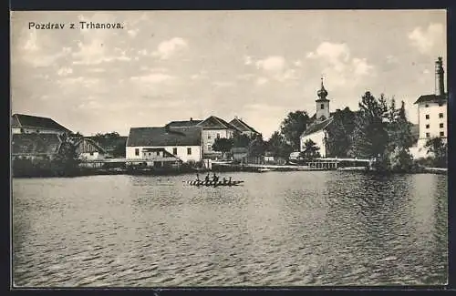 AK Trhanov, Ortsansicht vom Wasser aus