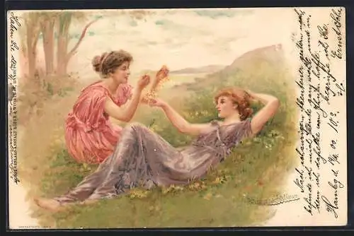 AK Sommernachtstraum, zwei junge Frauen liegen im Gras und flechten einen Blumenkranz, Jugendstil