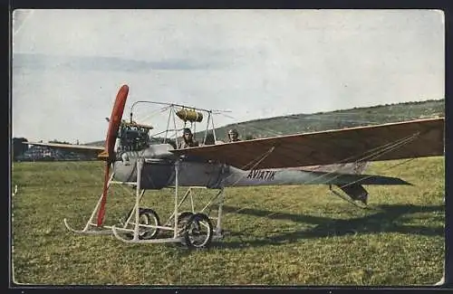 AK Zweisitziger Aviatik-Eindecker auf dem Feld, Flugzeug auf dem Flugplatz