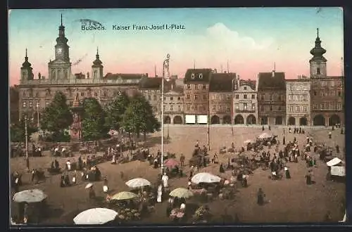 AK Budweis / Ceske Budejovice, Ringplatz mit Rathaus