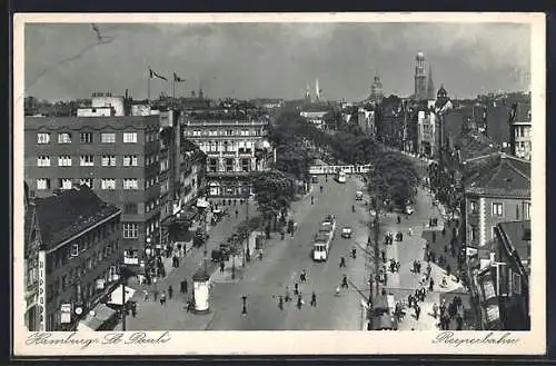 AK Hamburg-St. Pauli, Reeperbahn mit Strassenbahn und Litfasssäule