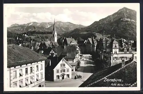 AK Dornbirn, Teilansicht mit Strasse und Kirche