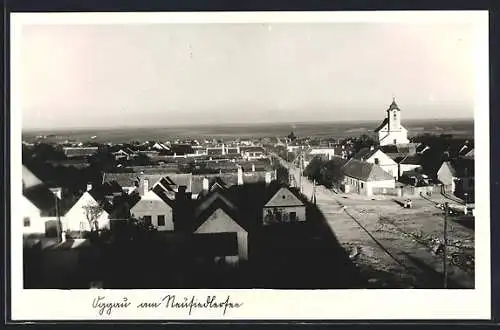 AK Oggau am Neusiedlersee, Ortsansicht bei Sonnenschein