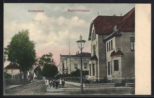 AK Nordenham, Bahnhofstrasse mit Villen