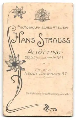 Fotografie Hans Strauss, Altötting, Schlotthammerstrasse 1, Porträt einer Frau