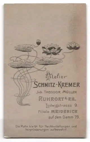 Fotografie C. Schmitz-Kremer Nachf., Ruhrort a. Rh., Ludwigstrasse 9, Porträt eines Mannes im Anzug