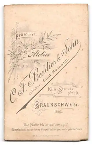 Fotografie C. F. Beddies & Sohn, Braunschweig, Kuhstrasse 10, Portrait einer Dame