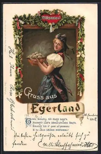 Lithographie Egerland, Junge Frau in Tracht mit Klössen, Tannengirlande u. -herz, Gedicht