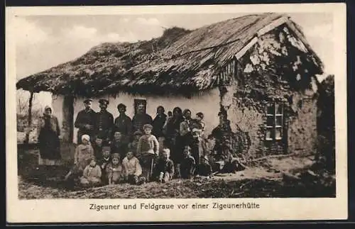 AK Semendria, Zigeuner und Feldgraue vor einer Zigeunerhütte