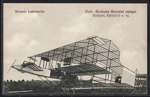 AK Budapest, Bonnet Labranche Flugzeug Flugpionier auf Flugfeld