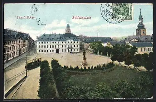 AK Saarbrücken, Strassenbahn auf dem Schlossplatz aus der Vogelschau