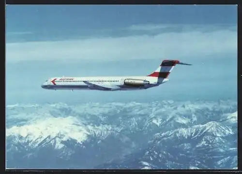 AK Flugzeug McDonnell Douglas MD-81 der Austrian Airlines fliegt über Berge