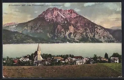 AK Altmünster, Totalansicht m. Kirche u. Traunstein