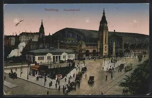 AK Hamburg-St.Georg, Hauptbahnhof mit Passanten und Strassenbahn