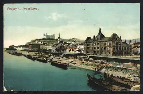 AK Pozsony / Pressburg, Blick über die Stadt zur Festung