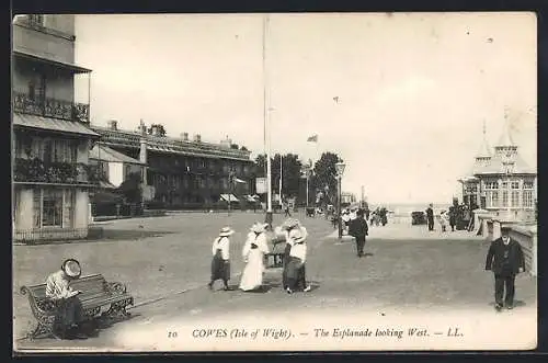 AK Cowes, The Esplanade looking West