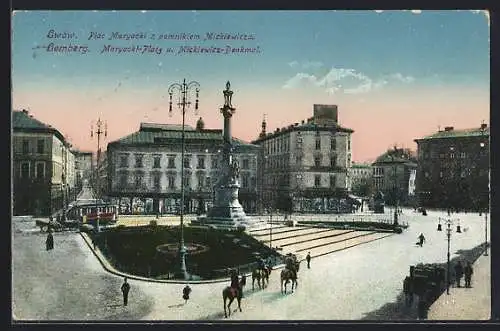 AK Lemberg, Maryacki-Platz u. Mieckiewicz-Denkmal, Strassenbahn