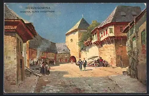 AK Mostar, Altes Stadtthor mit Passanten