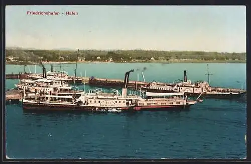 AK Friedrichshafen, Salondampfer Koenig Karl im Hafen