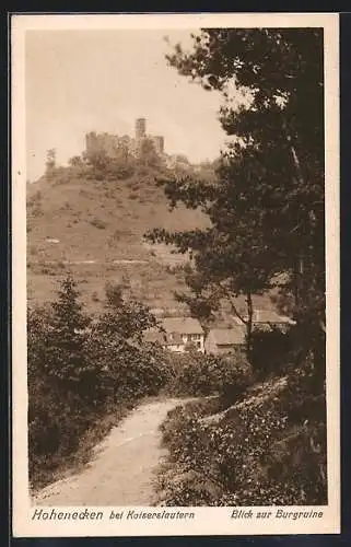 AK Hohenecken /Kaiserslautern, Burgruine und Häuser von einem Wanderweg aus