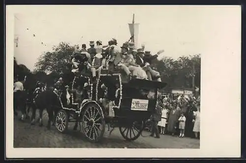 AK Wien, X. Deutsches Bundes-Sängerfest, Festzug, Alt-Wiener Ausfahrt 1830