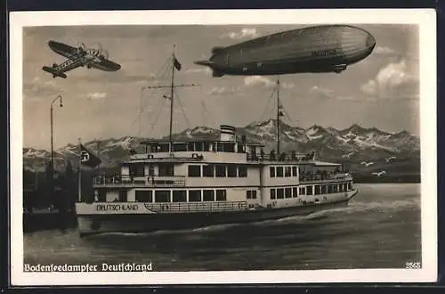 AK Graf Zeppelin im Flug mit Bodeseedampfer Deutschland und Flugzeug, 