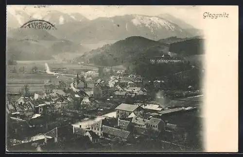 AK Gloggnitz, Teilansicht mit Landstrasse und Bergpanorama