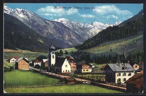 AK St. Anton a. Arlberg, Ortsansicht mit Bergen