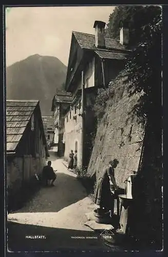 AK Hallstatt, Ortspartie am Wandbrunnen