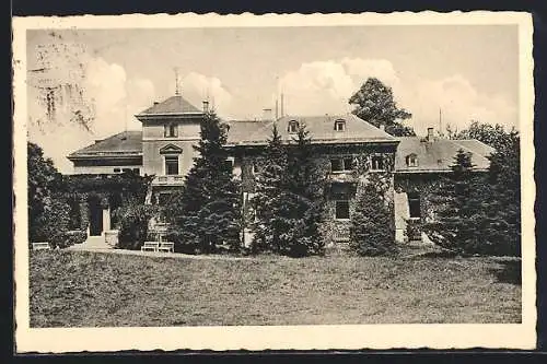 AK Bredeneck bei Preetz, im Garten des Erholungsheims