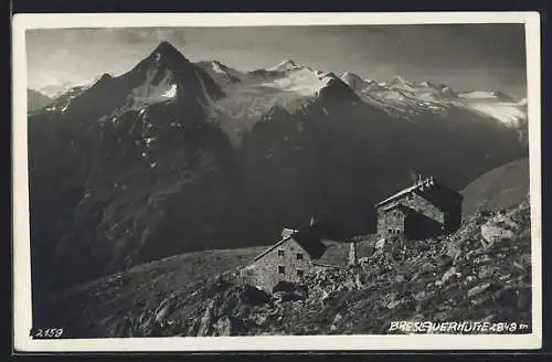 AK Breslauerhütte am Berghang mit Berggipfeln