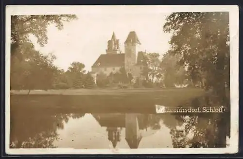 AK Ebreichsdorf, Schloss, vom Wasser gesehen