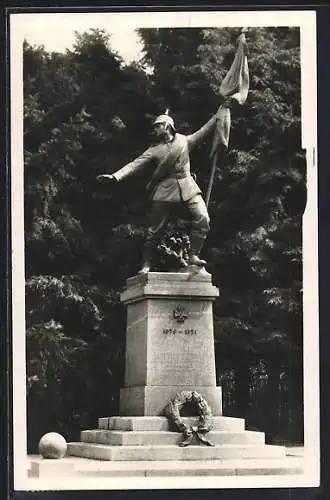 AK Saarbrücken, 70er Denkmal im Ehrental