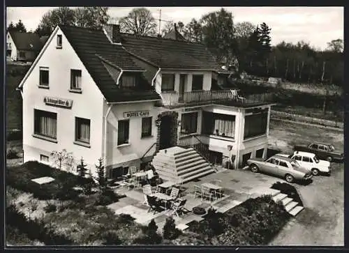 AK Neuhäusel / Westerwald, Cafe Restaurant Hotel Haus Rheingold