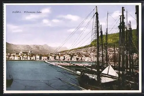 AK Baska, Wilsonova luka, Schiffe