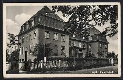 AK Sögel, Hauptschule / Hedwigschule, von der Strasse gesehen