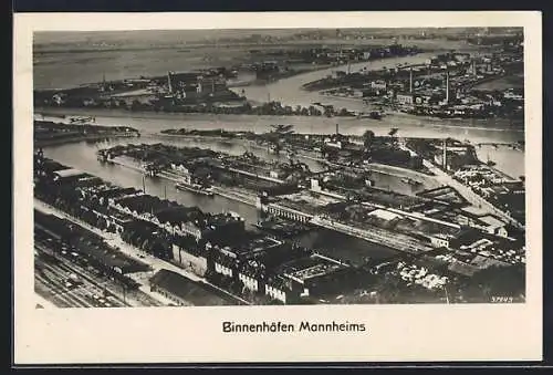 AK Mannheim, Blick auf die Binnenhäfen aus der Vogelschau