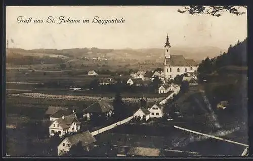 AK St. Johann im Saggautal, Teilansicht mit Kirche und Strassenpartie