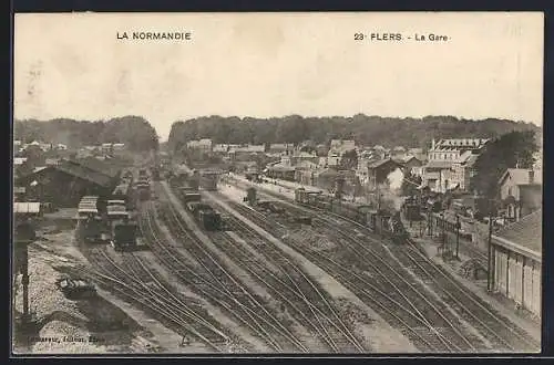 AK Flers /La Normandie, La Gare