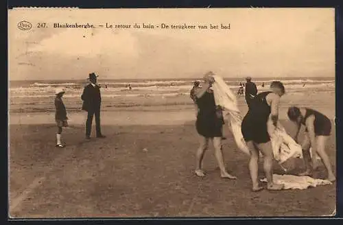 AK Blankenberghe, Frauen in Bademode am Strand