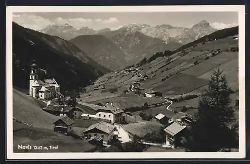 AK Navis /Tirol, Totalansicht von einem Berg aus