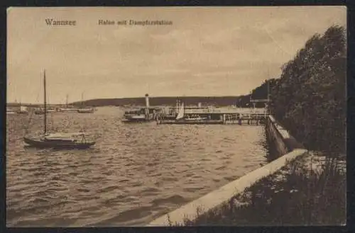 AK Berlin-Wannsee, Hafen mit Dampferstation