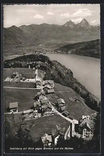 AK Seelisberg, Gesamtansicht mit Brunnen und Mythen aus der Vogelschau