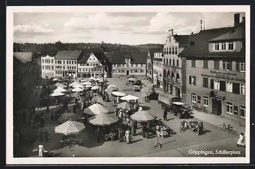 AK Göppingen, Blick auf den Schillerplatz am Markttag, Gasthaus zur Krone